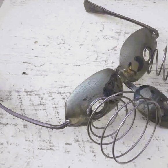 Unique Vintage Handcrafted Steampunk Goggles made from Metal Spoons - Picture 3 of 9